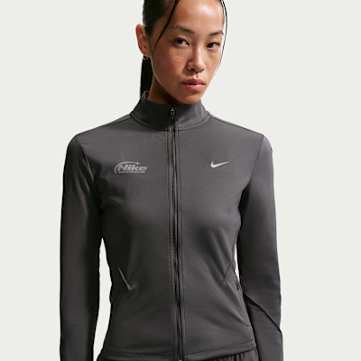 ウィメンズ Dri-FIT フルジップ ミッドレイヤー ランニングトップ　ナイキ AS+W+NK+SWIFT+DF+FZ+MDLYR+DSRP.png